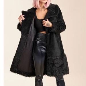 LITA by Ciara The Teddy Faux Shearling Fur Coat Black Sz M NWT‎